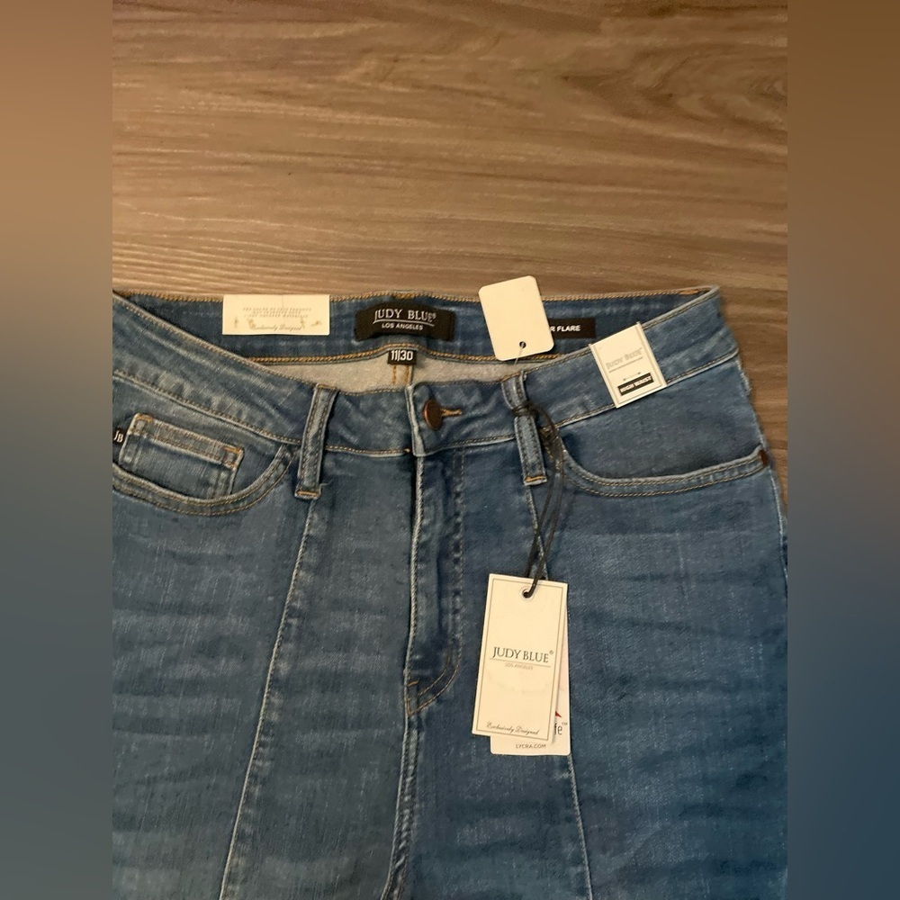 Judy Blue Classic High Waist Super Flare Jeans in Denim Blue frayed hem size 11 - Picture 5 of 8